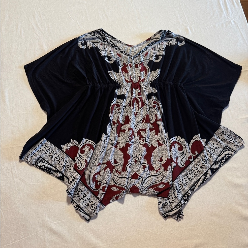 Soma Lounge WearSize Large  Black‎ and Red Women's Top